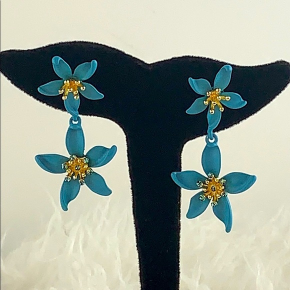 Vince Camuto Blue Floral Drop Earrings - Picture 2 of 5